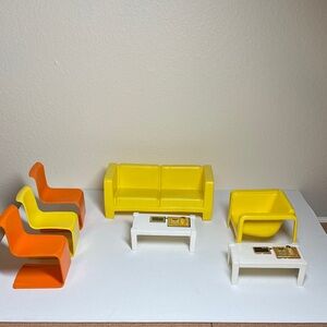 Barbie Vintage Yellow and Orange Furniture Set